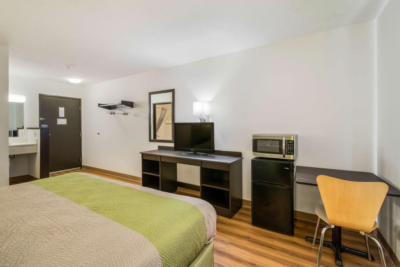 Motel 6-Fargo, Nd - South ภายนอก รูปภาพ